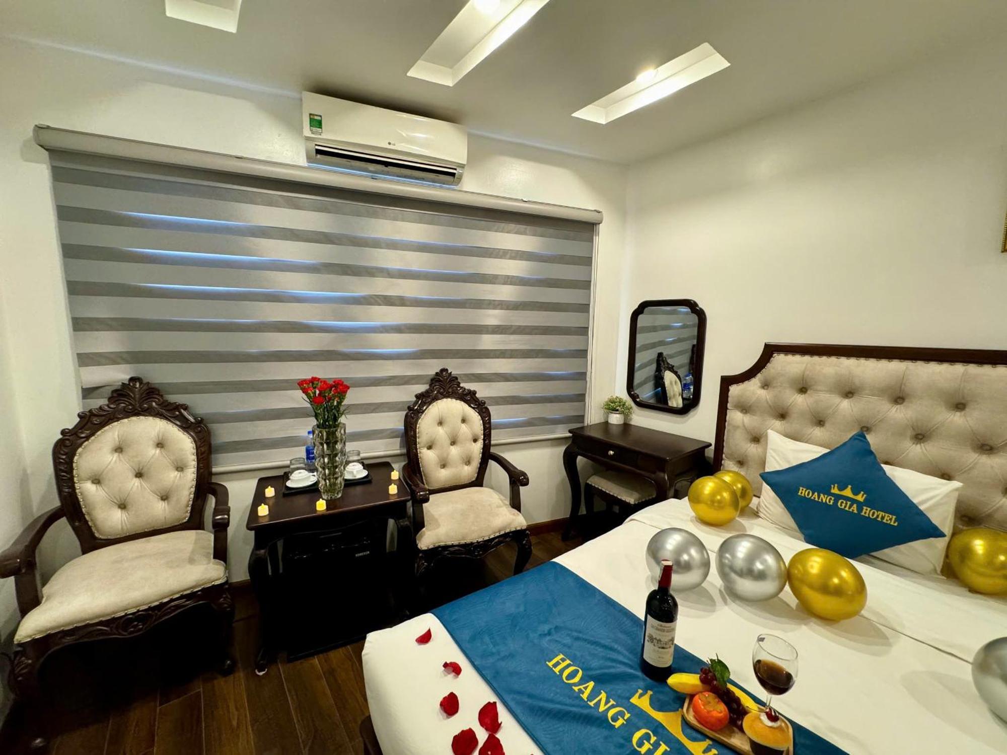 Hoang Gia Hotel Nhan Hoa 河内 外观 照片