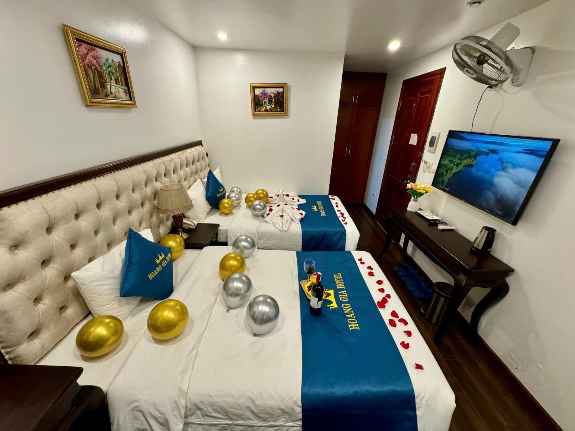 Hoang Gia Hotel Nhan Hoa 河内 外观 照片