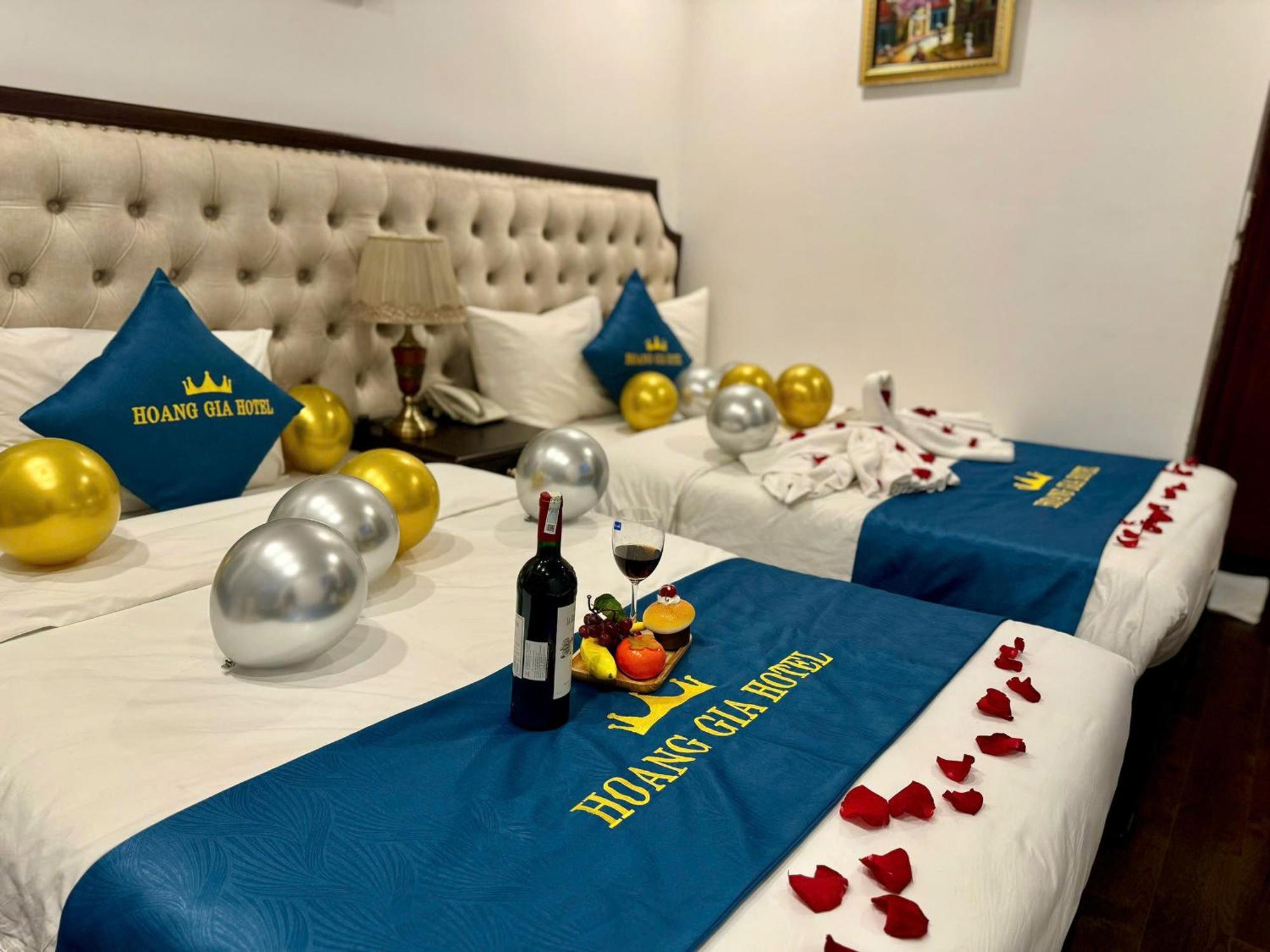 Hoang Gia Hotel Nhan Hoa 河内 外观 照片