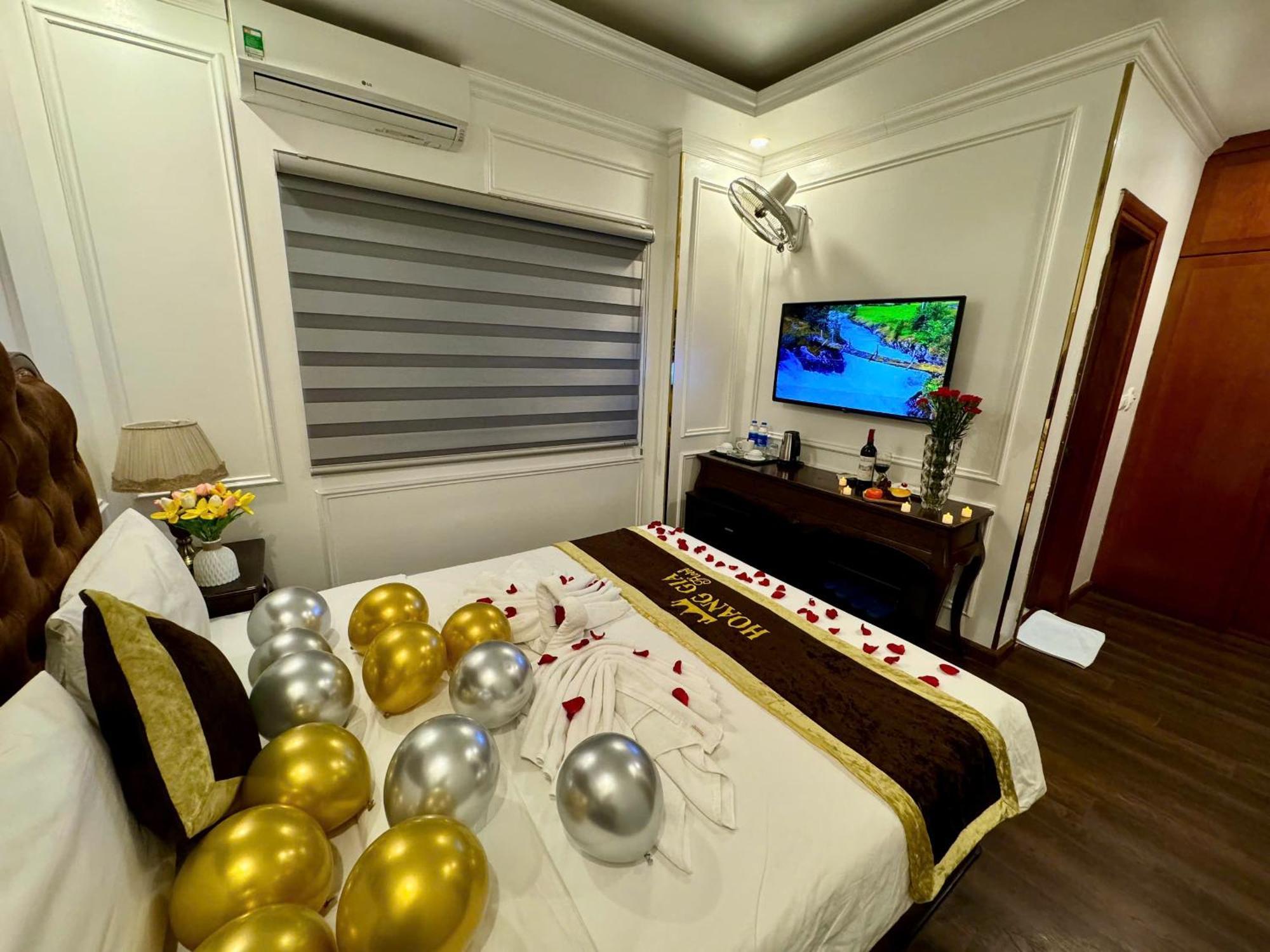 Hoang Gia Hotel Nhan Hoa 河内 外观 照片