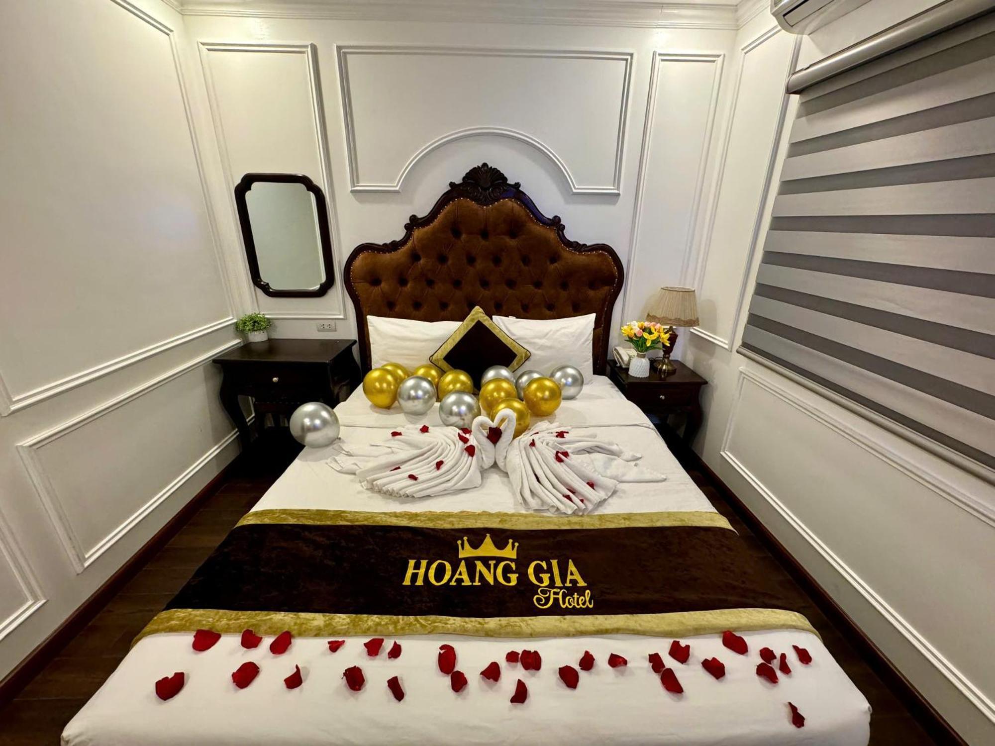 Hoang Gia Hotel Nhan Hoa 河内 外观 照片