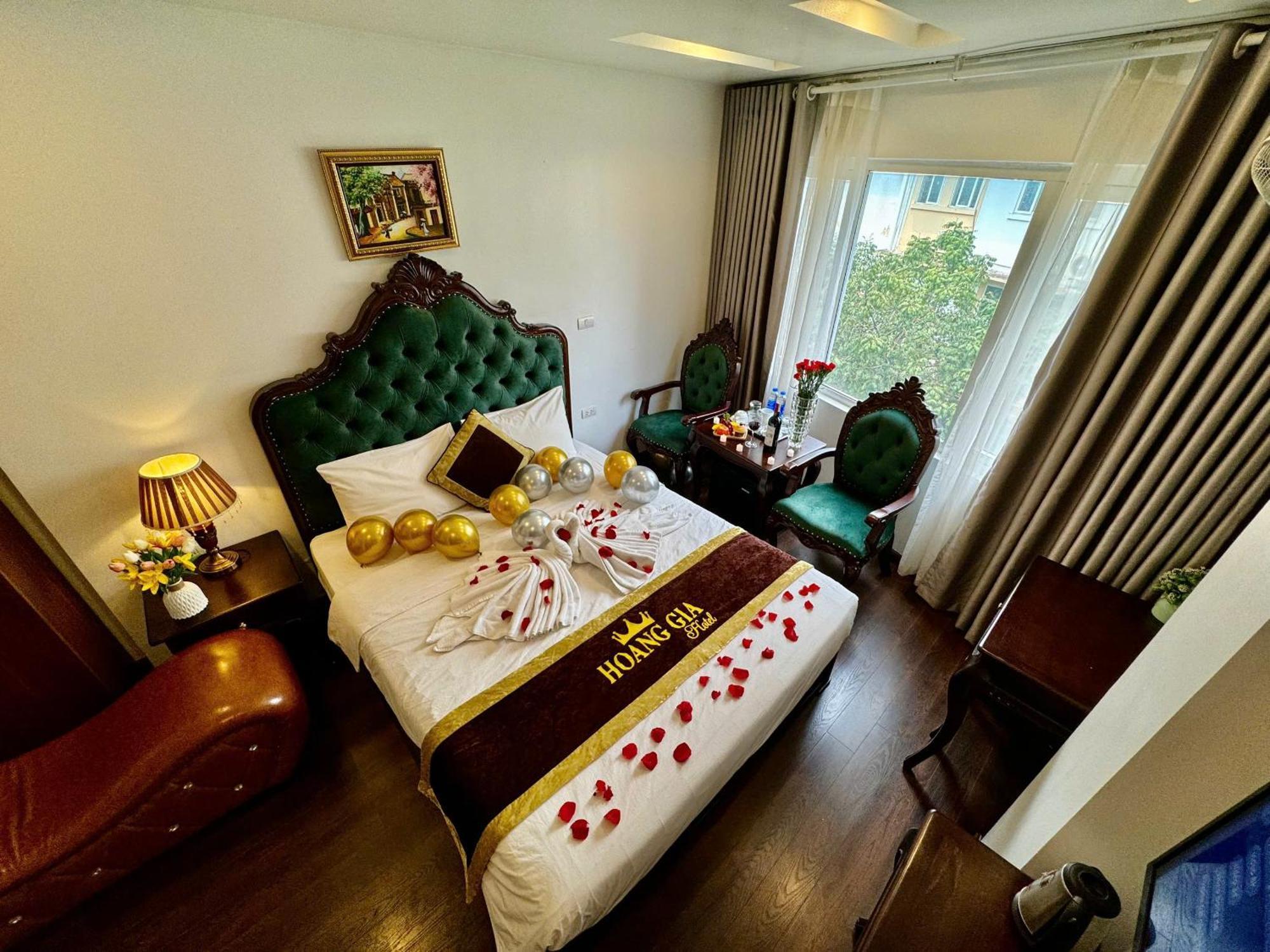 Hoang Gia Hotel Nhan Hoa 河内 外观 照片