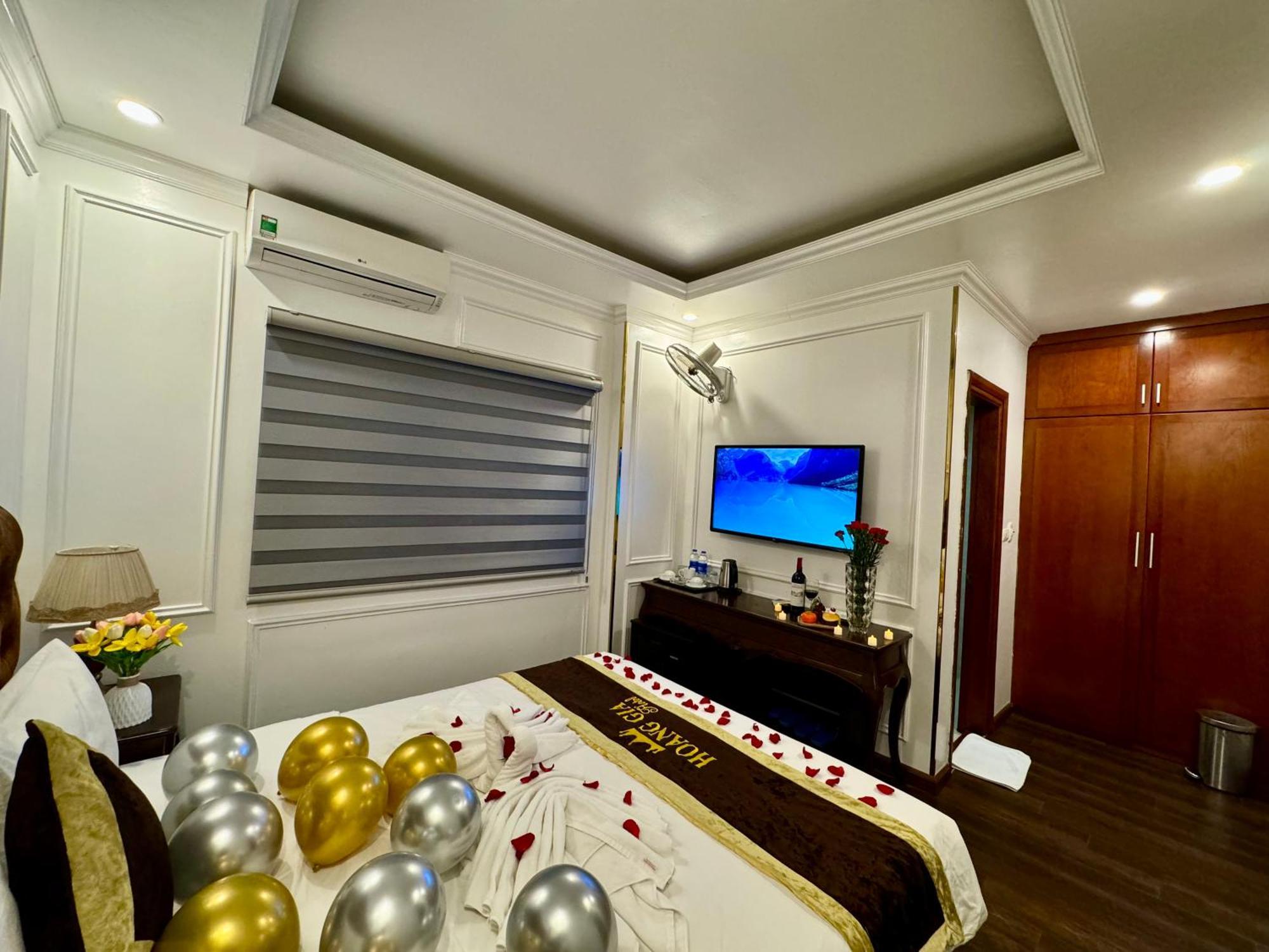 Hoang Gia Hotel Nhan Hoa 河内 外观 照片